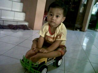 Kenzie Relly Orlando, 9 Bulan, Lelaki