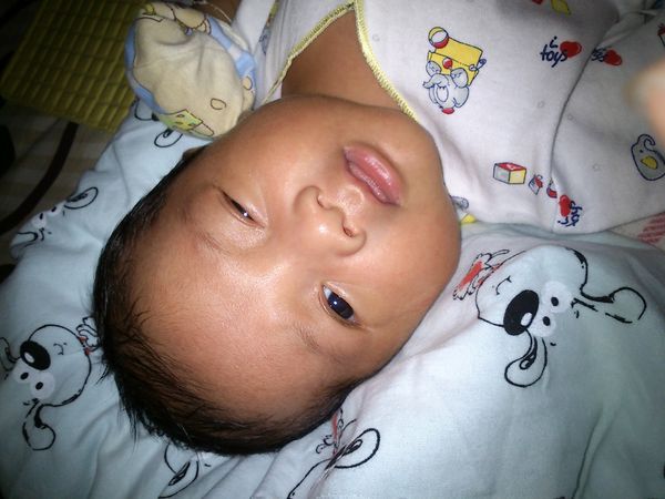 Fadhel Izzat Wibowo, 9 Bulan, Lelaki