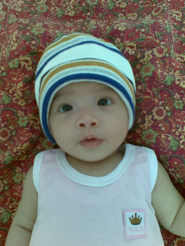 Laura Octavia Faustin, 11 Bulan, Perempuan