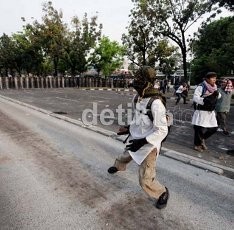 Komisi I: Ketegasan Pemerintah Bisa Redam Kemarahan Masyarakat