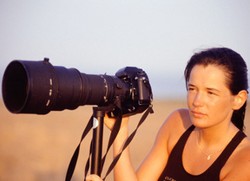 Inilah Suka & Duka Menjadi Fotografer Wanita