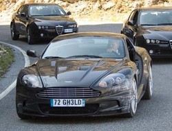 Beckham dan Ronaldo Rebutan Mobil James Bond