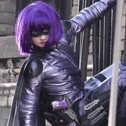 Penampilan Pertama Chloe Moretz Berkostum Superhero di Kick-Ass 2