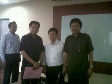 Dahlan Iskan Angkat Mantan Dekan FEUI Jadi Komisaris BUMN Kondom