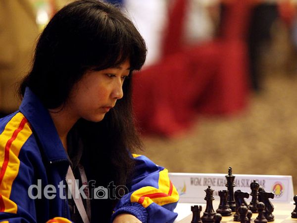 WGM Irene Kharisma Targetkan Emas di PON 2012