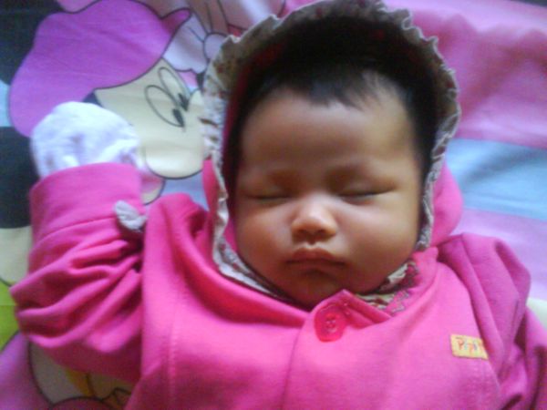 Faiqotun Nazilah Bulgis Azzahrah, 2 Bulan, Perempuan