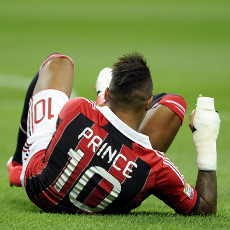 Boateng Sebut Milan Sedang Apes
