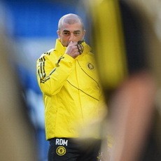 The Blues Akan Batasi Ruang Gerak Juve