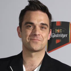 Istri Robbie Williams Melahirkan