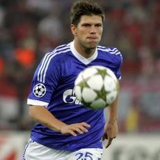 Huntelaar Tetap Fokus Bikin Gol ... Sebelum Pindah?
