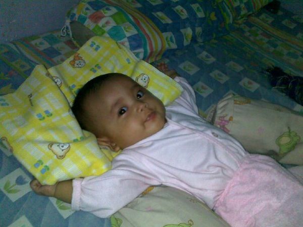 Kania Chairinisa Queency, 8 Bulan, Perempuan