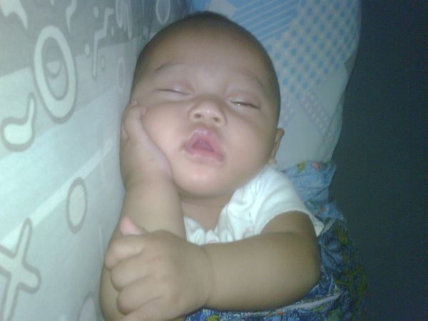 Olivia Puspita Maharani, 6 Bulan, Perempuan