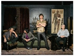 The Rolling Stones Rilis Film Dokumenter Yang Dibuat Pada 1965