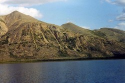 Ada Monster di Danau Labynkyr, Siberia?