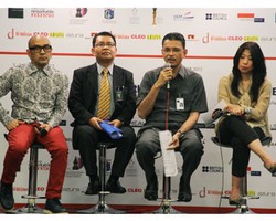 Peluang Desainer Lokal Tembus Pasar Dunia di Jakarta Fashion Week 2013