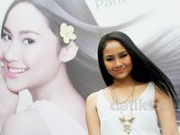 Si Manis Gita Gutawa