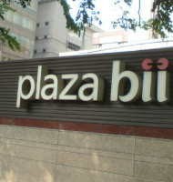 BII Finance Siapkan Rp 6 Triliun untuk Kredit Kendaraan Roda Empat