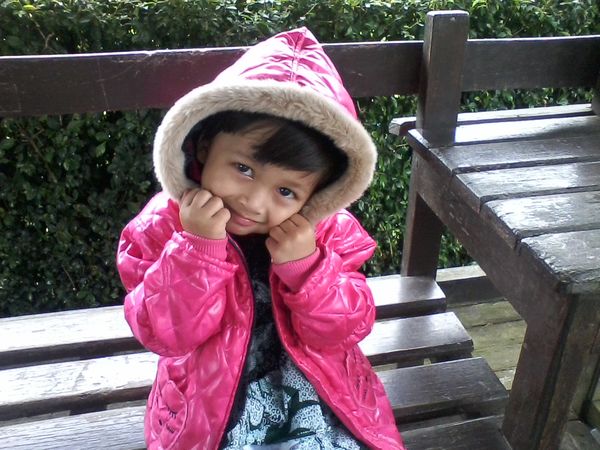 Azkiyya Zahrotusyita, 3,9 Tahun, Perempuan