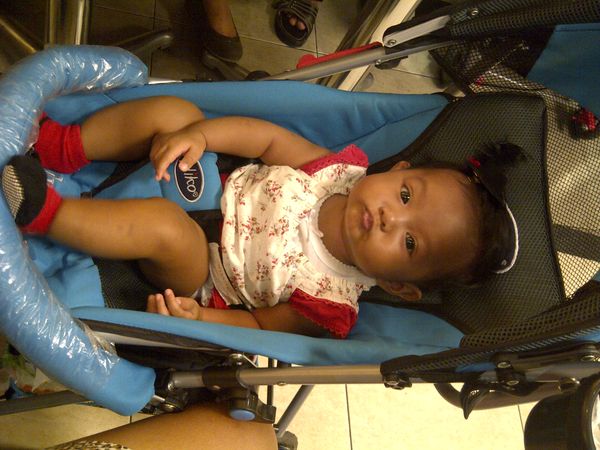 Almira Freya Mauritza Wibisono, 9 Bulan, Perempuan