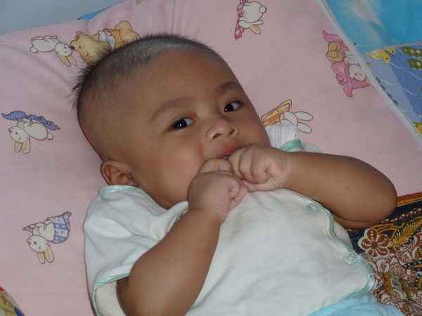 Adya Aqila Pranaja, 5 Bulan, Lelaki