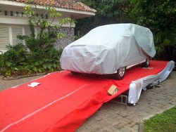 Pilih KRL & Kopaja, Jokowi Enggan Pakai Hadiah Innova