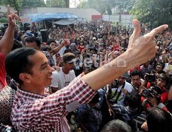 Jadi DKI 1, Warga Solo Minta Jokowi Pakai Mobil Dinas Esemka