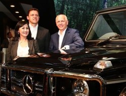 Trio Mobil Mewah Mercy Goda Mereka yang Berkantung Tebal