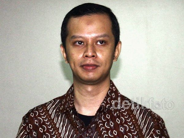 Dhana Jalani Sidang Lanjutan