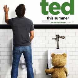 Ted: Teddy Bear Hidup yang Lucu dan Mesum