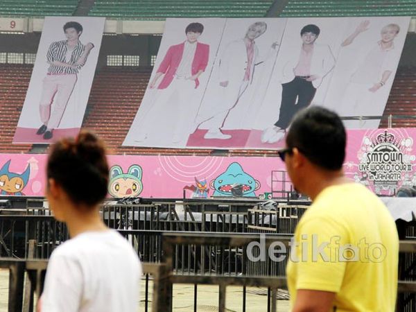 Yuk, Intip Persiapan Konser SM Town Jakarta!