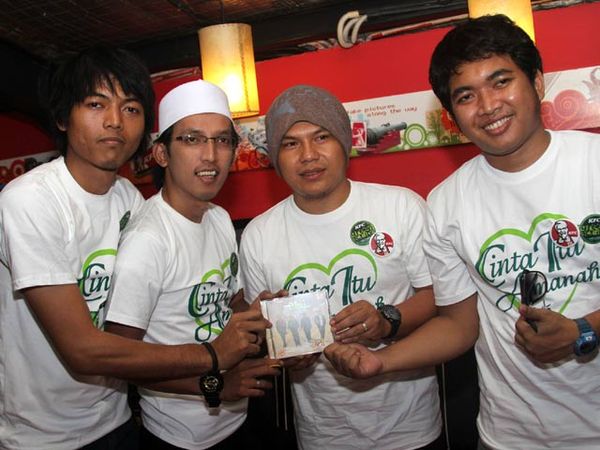 3 In 1, Album Baru Wali