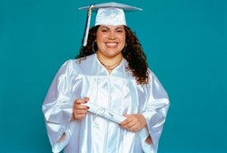 Makin Tinggi Sekolahnya, Orang Jadi Makin Gendut?