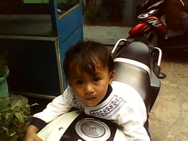 Fergie Adreas Hadyan Riyanto, 1,5 Tahun, Lelaki
