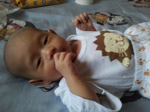 Quinza Nareswari Afriadi, 1 Bulan, Perempuan