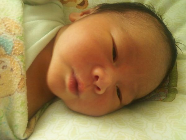 Justin Harbangan Simorangkir, 7 Bulan, Lelaki
