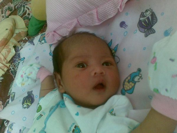 Aeesha Airlia Roxannne Fla, 5 Bulan, Perempuan