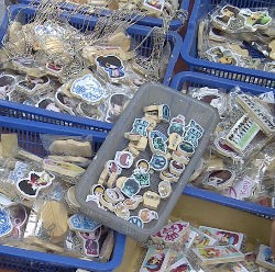 Aneka Souvenir SM TOWN Jadi Buruan Fans