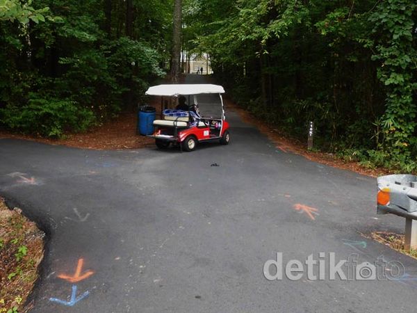 Peachtree City, Surga Bagi Pengguna Mobil Golf