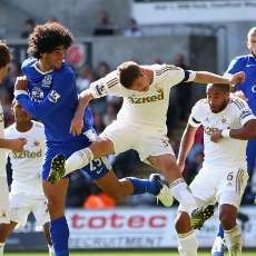 Everton Tundukkan 10 Pemain Swansea