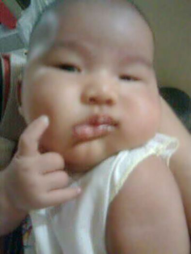 Kent Miracle Aripin, 7 Bulan, Lelaki