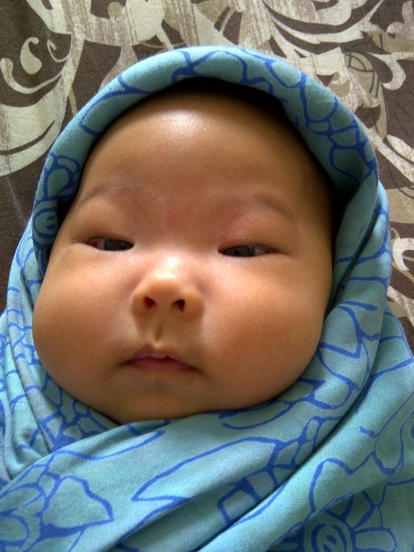 Gwen Isabel Zhu, 4 Bulan, Perempuan