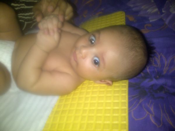 Awadh Syahdan, 1 Tahun, Lelaki