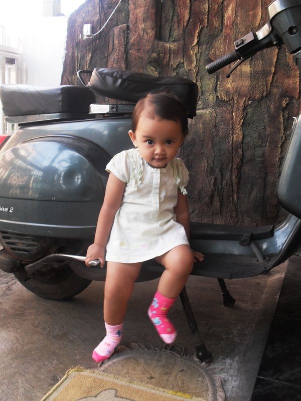 Nesia Aurora, 1,11 Tahun, Perempuan