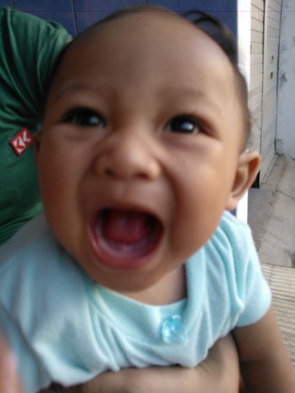 Alfarezel Razka Anggono, 8 Bulan, Lelaki