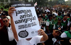 Kemenangan Jokowi atas Foke, Paradigma Baru Demokrasi