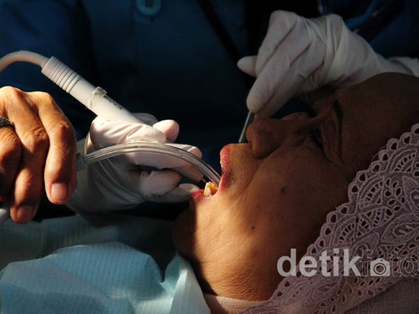 Asyik Periksa Gigi Gratis