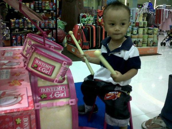 Radithya Keenan Pratama, 2,3 Tahun, Lelaki