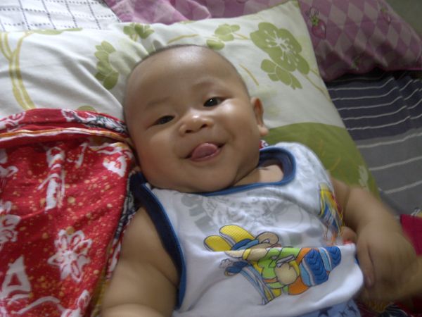 Melvin Mahesa Kurniawan, 9 Bulan, Lelaki