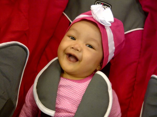 Naura Raisa Adhi,6 Bulan, Perempuan