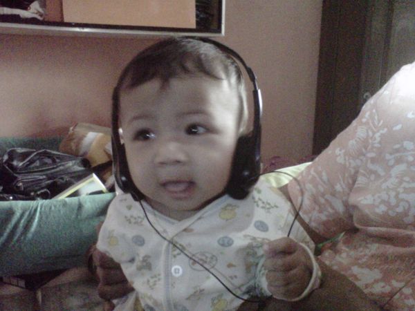 Rasya Alvaro Putra Laksono, 8 Bulan, Lelaki